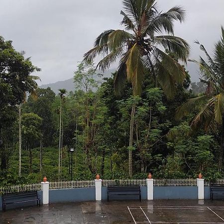 Pepper Valley Resort Kalpetta Exterior photo